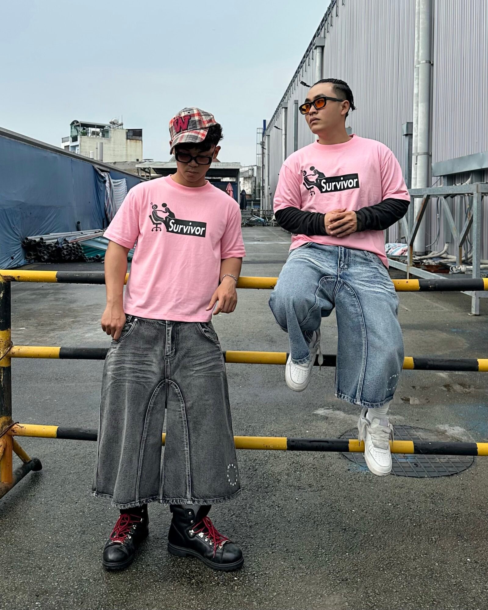 WHDC SRVIVR IN WORK TEE